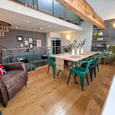 Luxury Piccadilly Duplex Flat By City Superhost Manchester Bagian luar foto