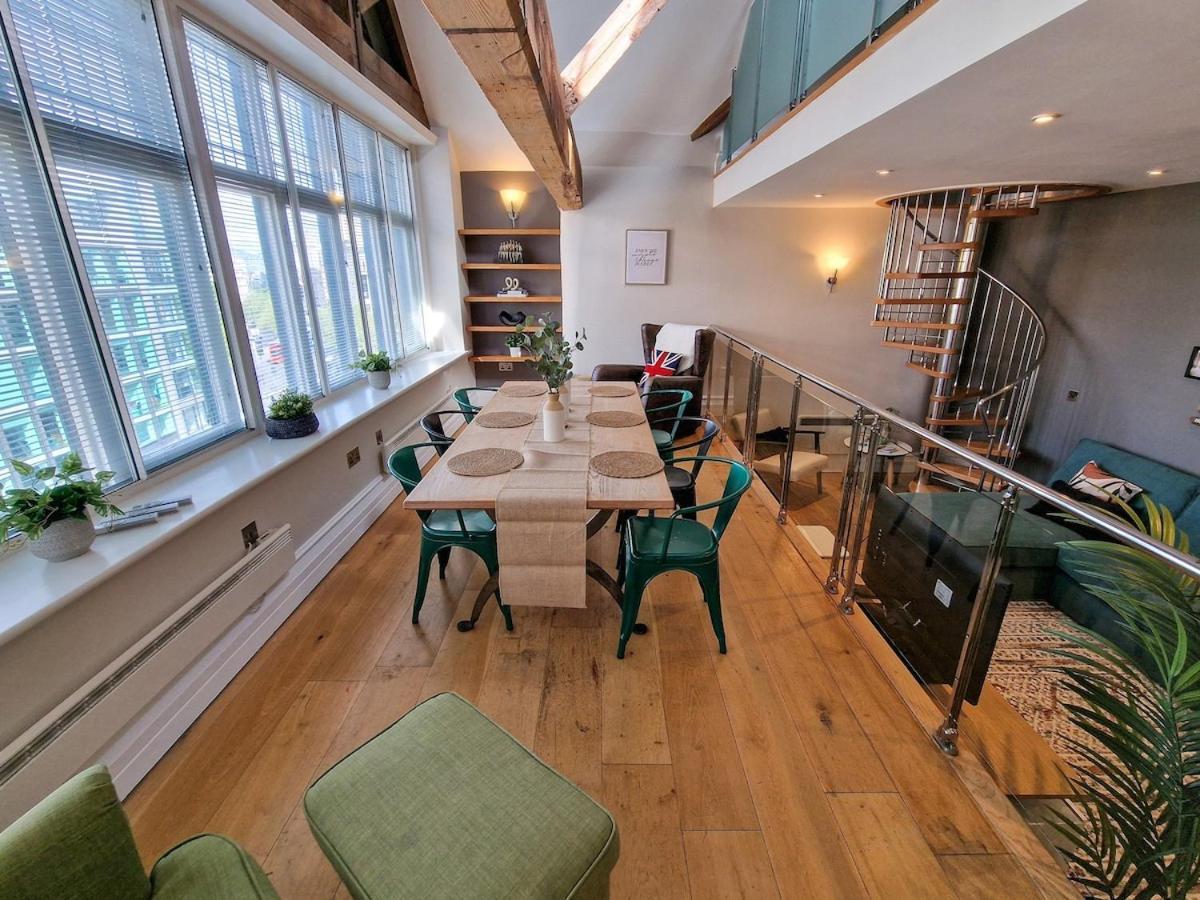 Luxury Piccadilly Duplex Flat By City Superhost Manchester Bagian luar foto