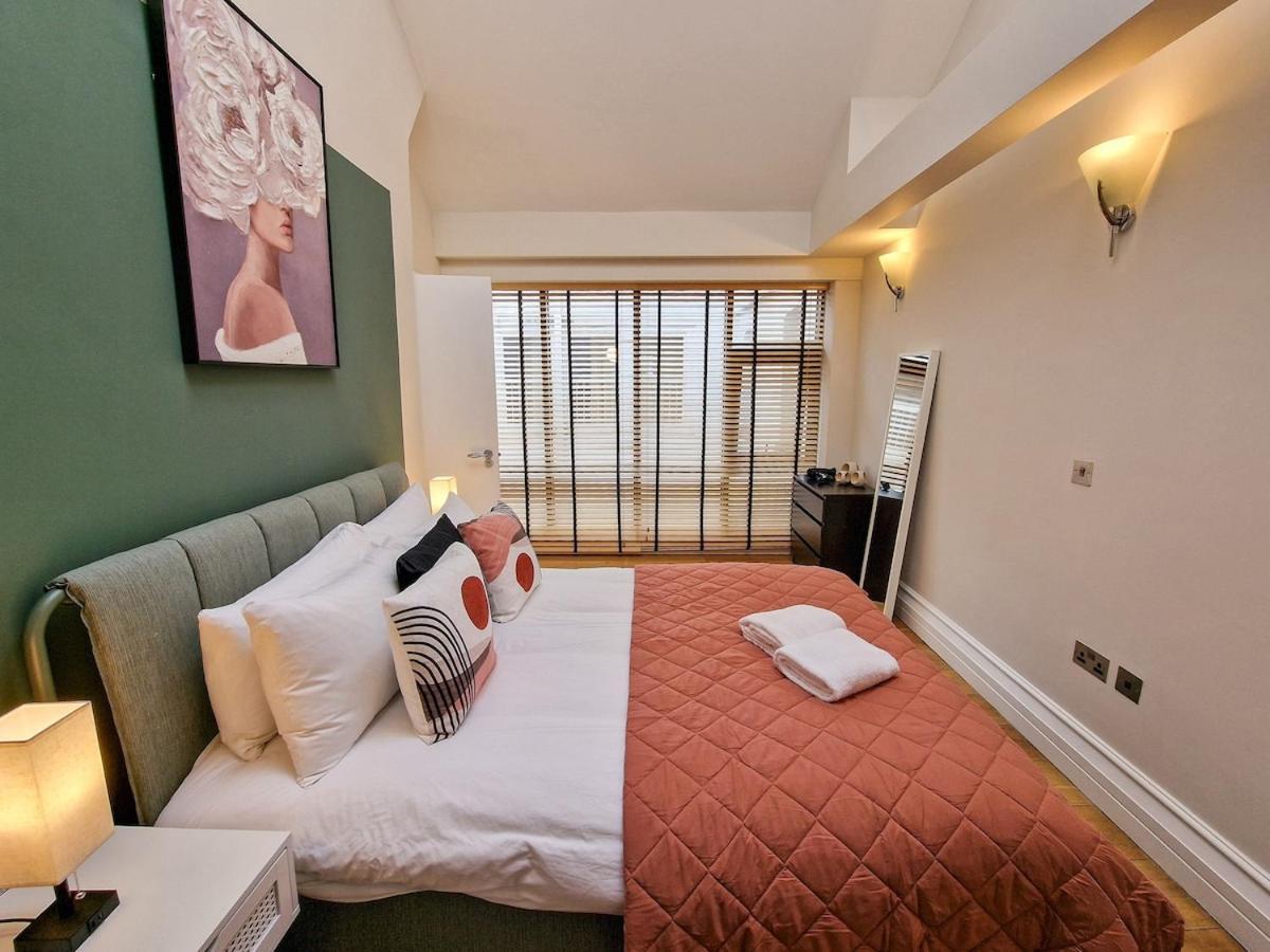 Luxury Piccadilly Duplex Flat By City Superhost Manchester Bagian luar foto