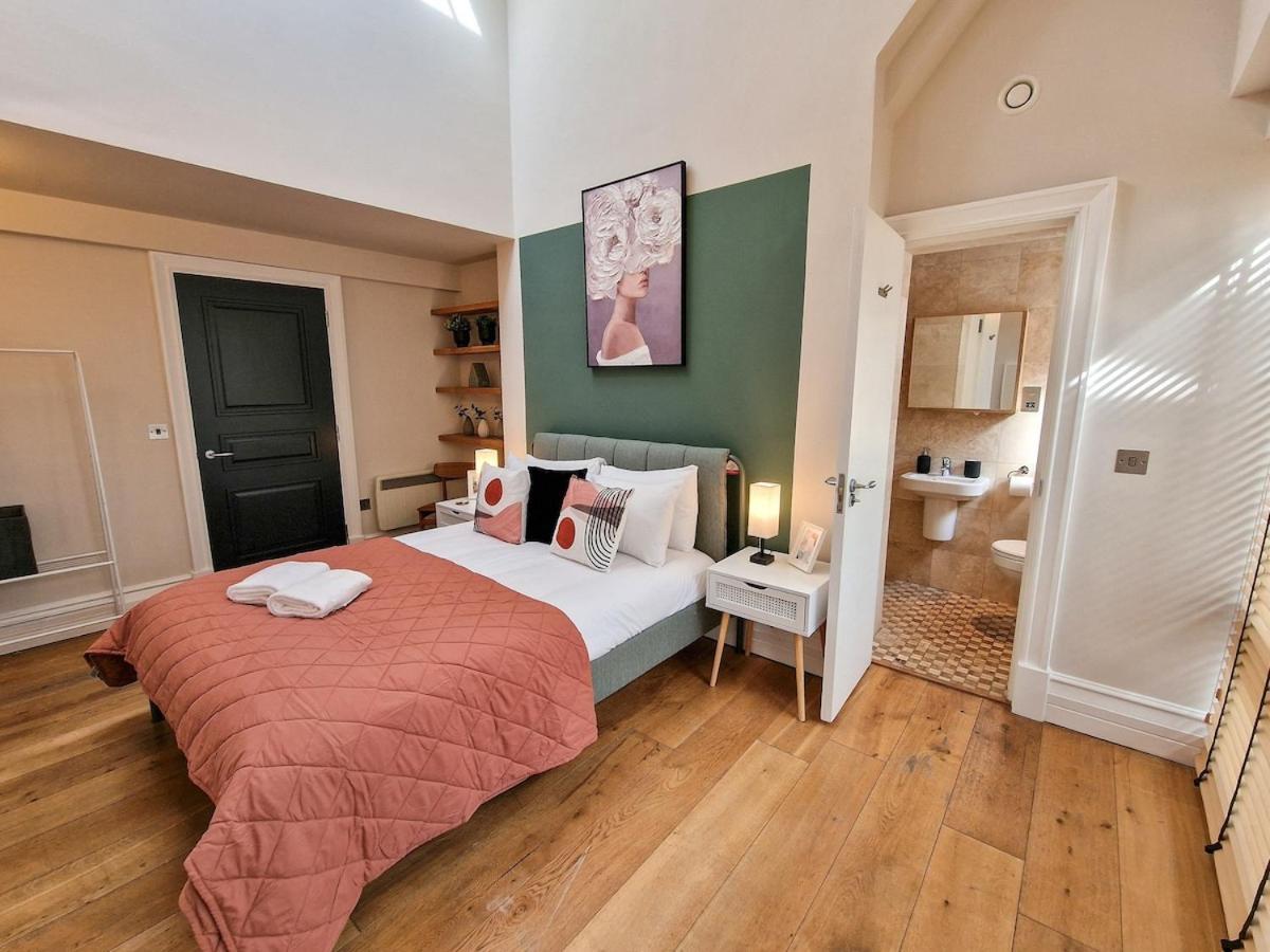 Luxury Piccadilly Duplex Flat By City Superhost Manchester Bagian luar foto